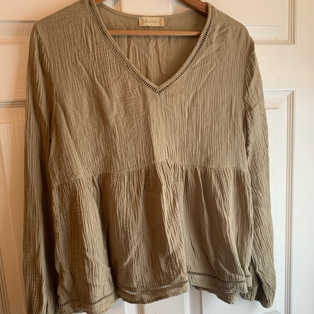 Altar’d State L Babydoll Long Sleeve V neck